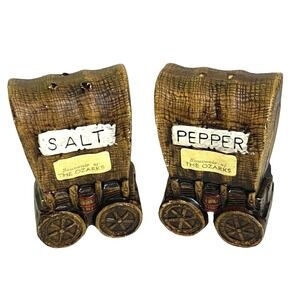 Vintage Ozarks Covered Wagon Salt Pepper Shakers Travel Souvenir Collectible